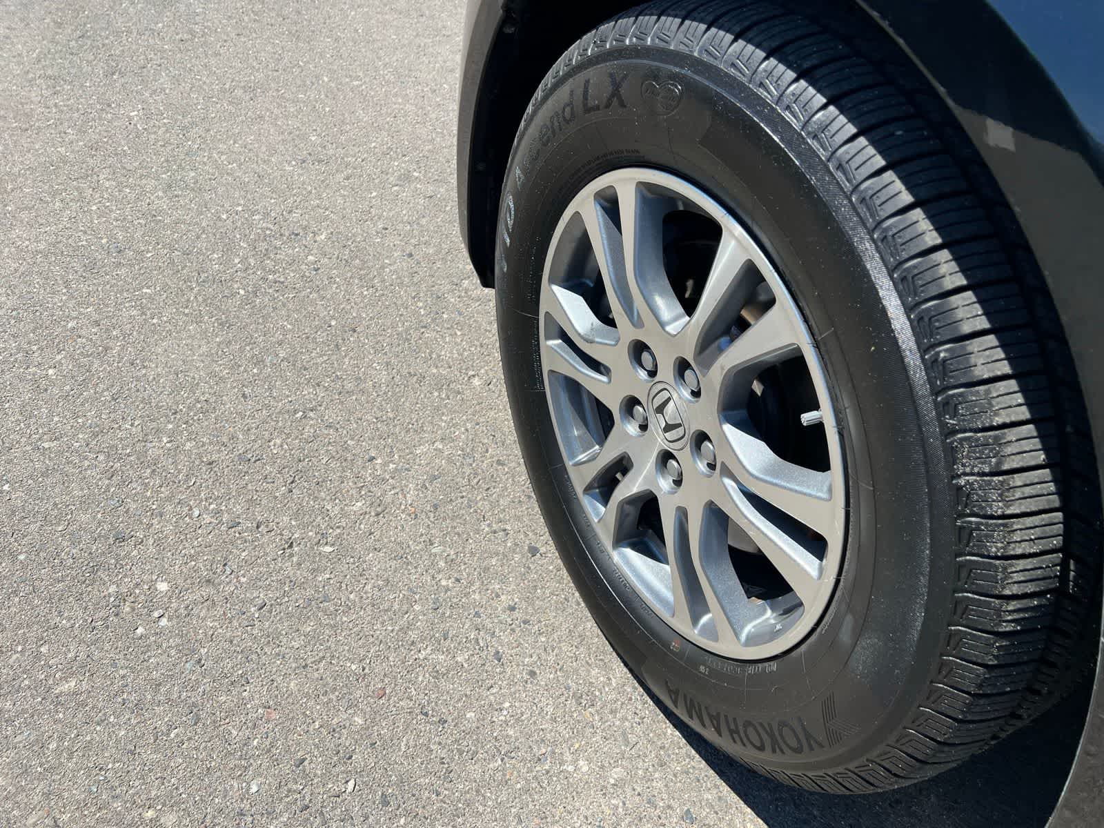 Thumbnail: 2011 Honda Odyssey - 12