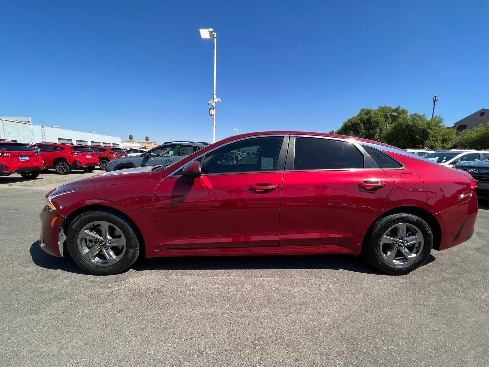 Thumbnail: 2021 Kia K5 - 2