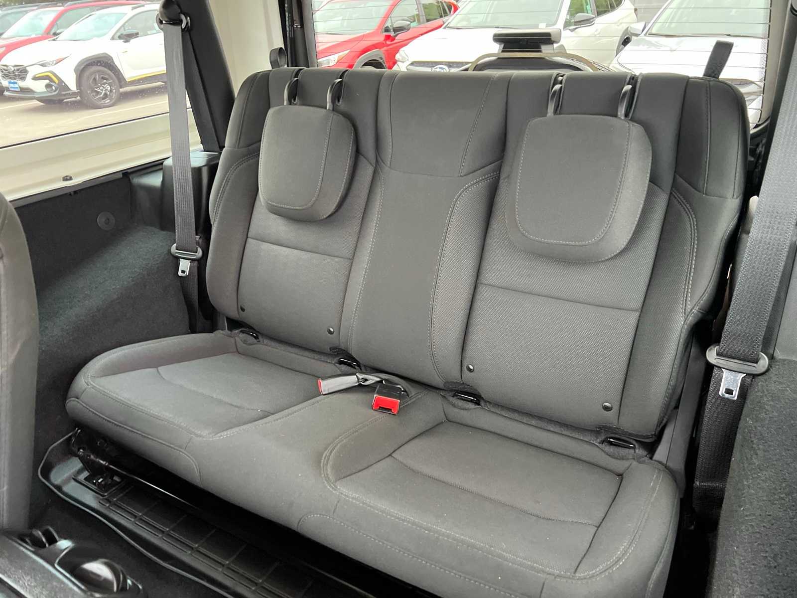 Thumbnail: 2020 Jeep Wrangler - 18