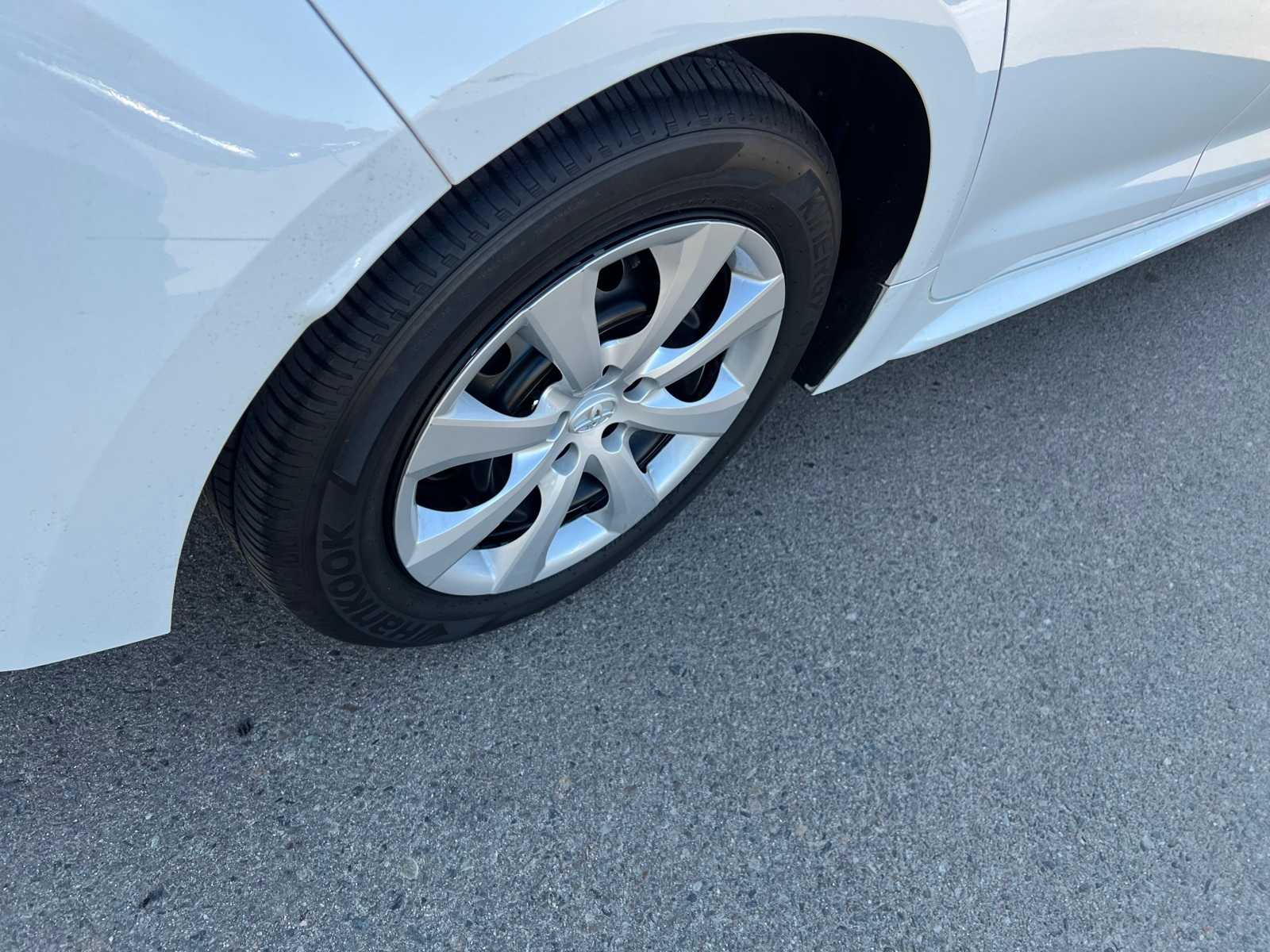 Thumbnail: 2024 Toyota Corolla - 21