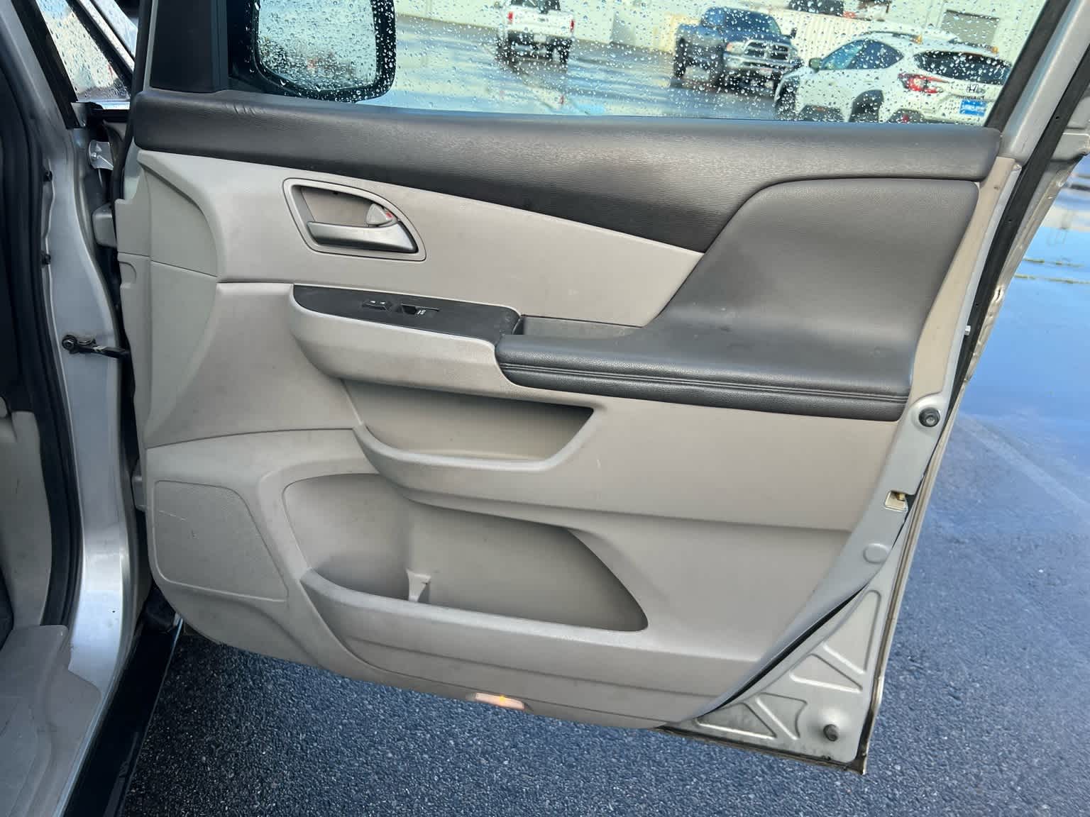 Thumbnail: 2013 Honda Odyssey - 27