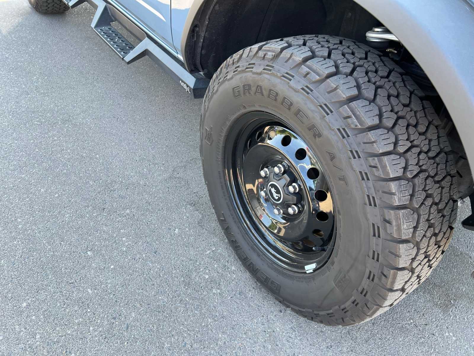 Thumbnail: 2023 Ford Bronco - 24