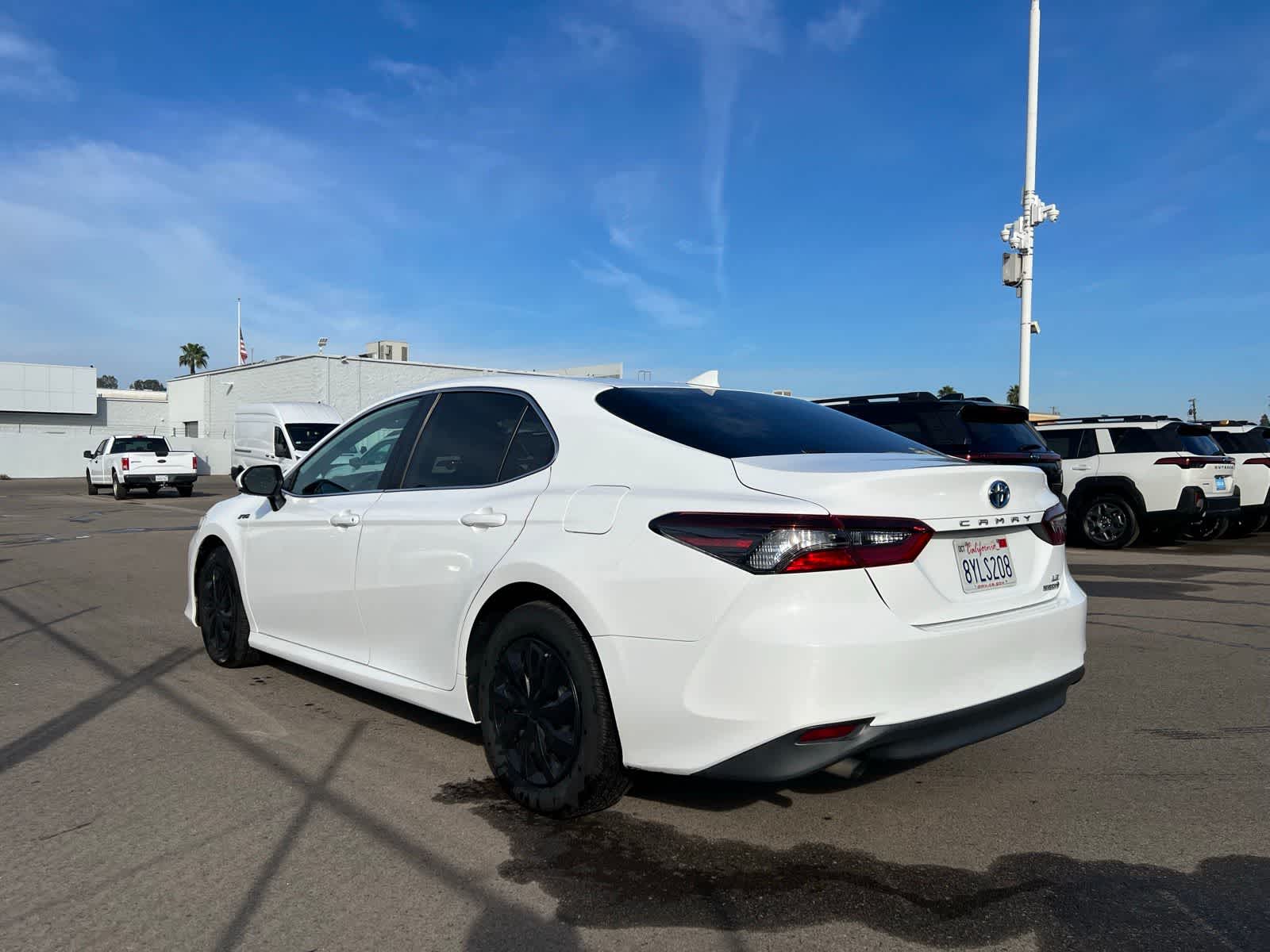 Thumbnail: 2022 Toyota Camry - 3