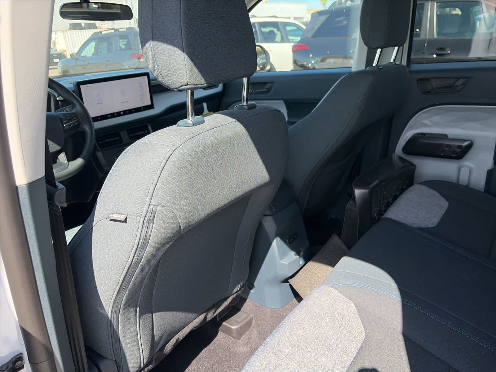 Thumbnail: 2025 Ford Maverick - 22