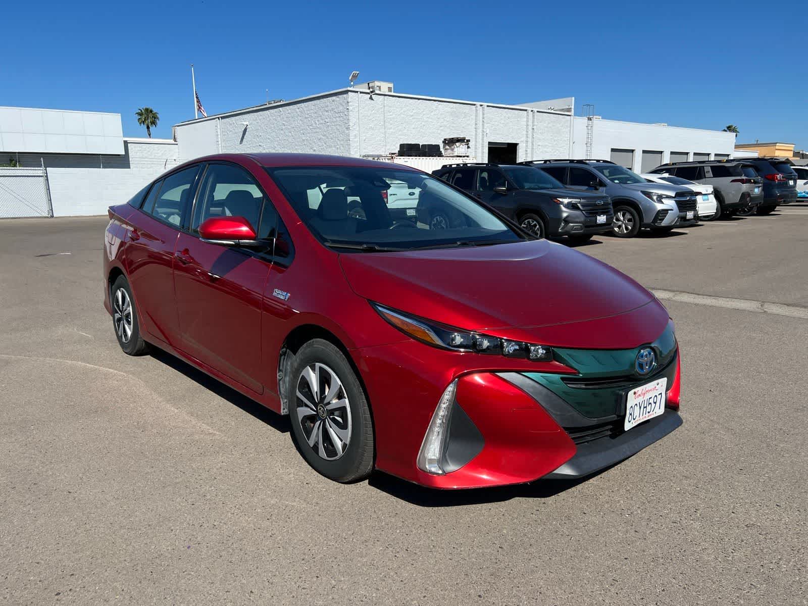 Thumbnail: 2017 Toyota Prius Prime - 10