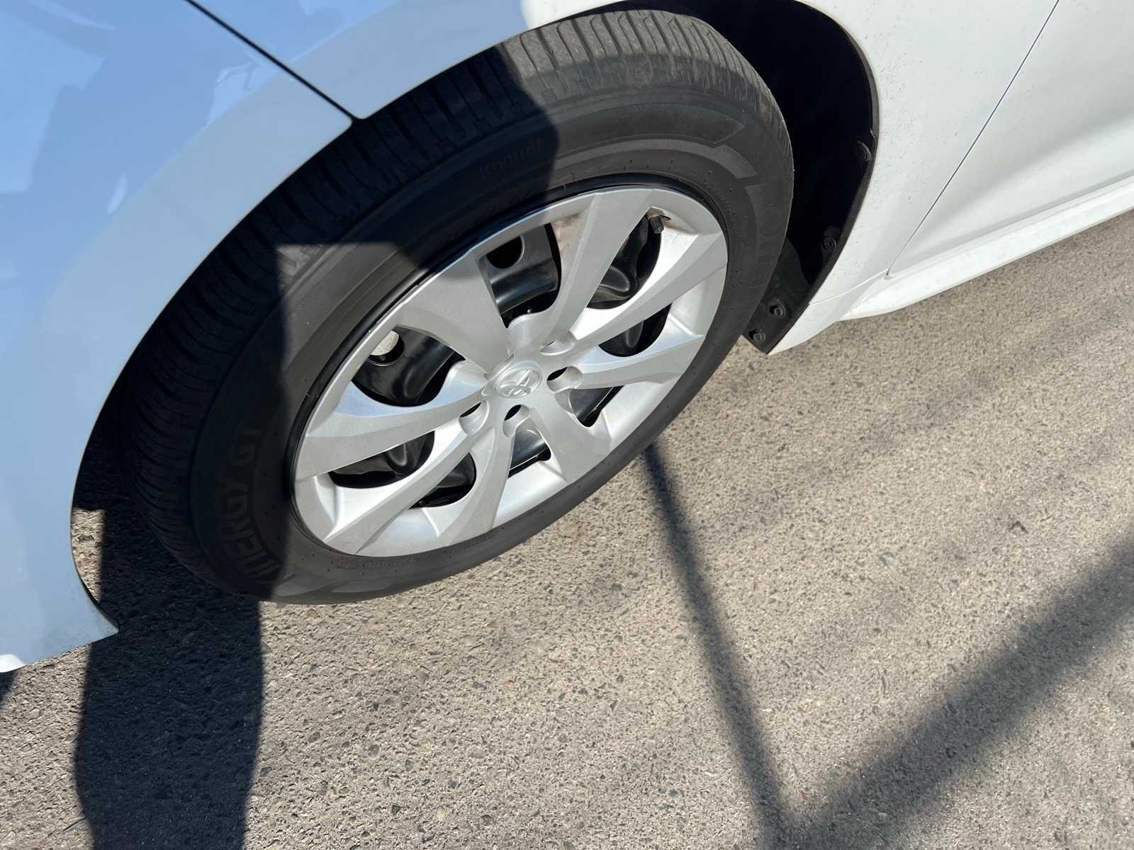 Thumbnail: 2024 Toyota Corolla - 13