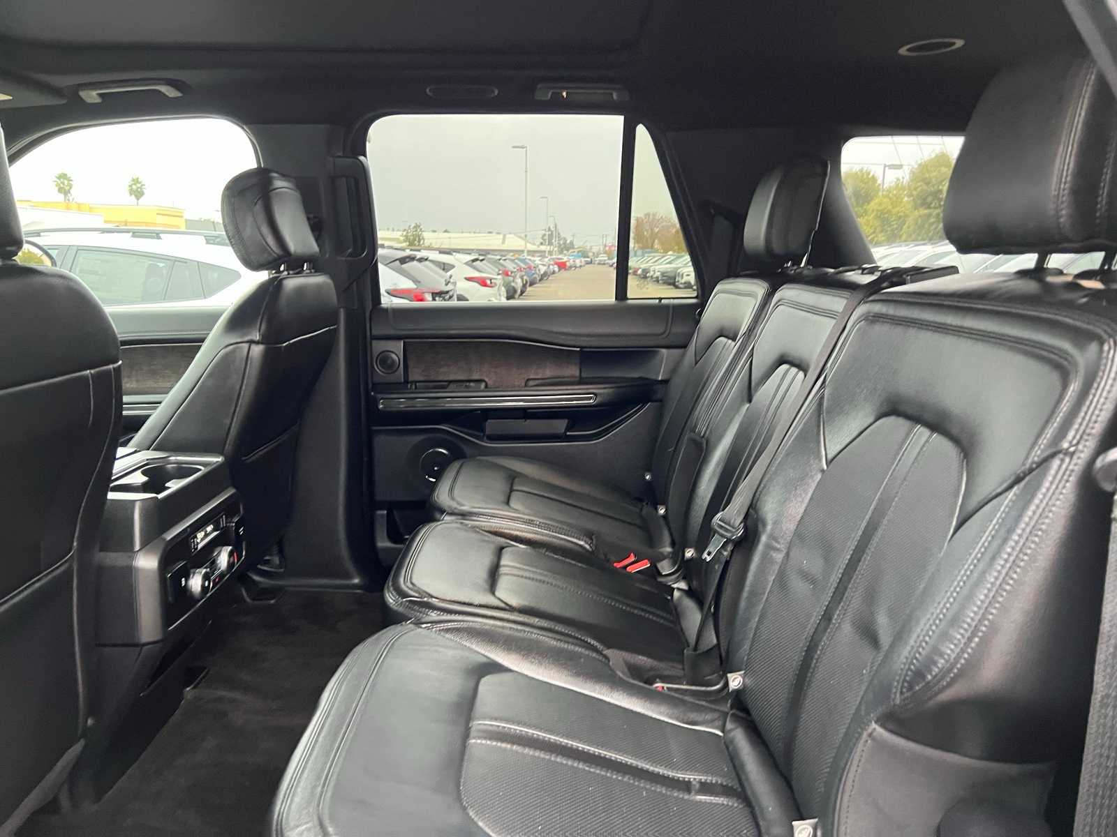 Thumbnail: 2020 Ford Expedition MAX - 20