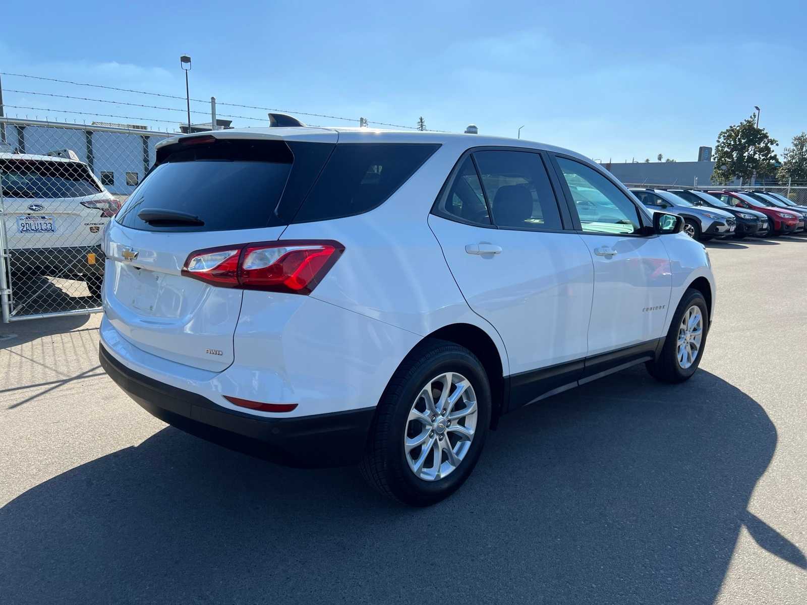 Thumbnail: 2020 Chevrolet Equinox - 9