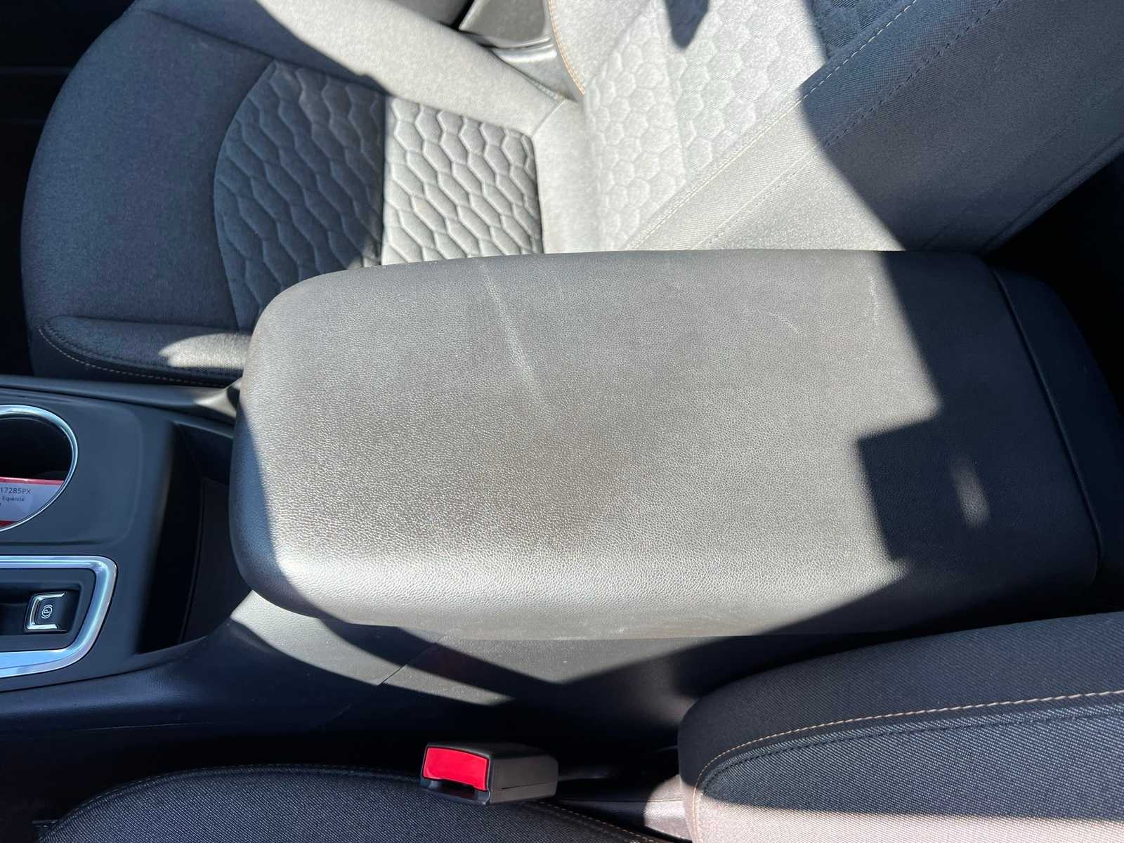 Thumbnail: 2020 Chevrolet Equinox - 40