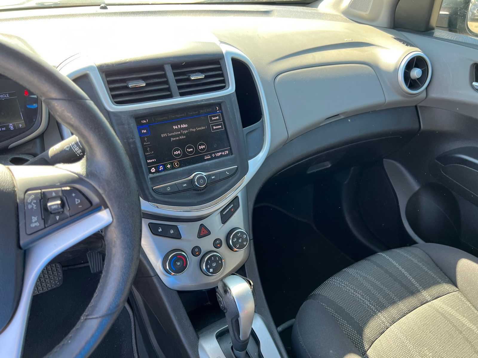 Thumbnail: 2020 Chevrolet Sonic - 32