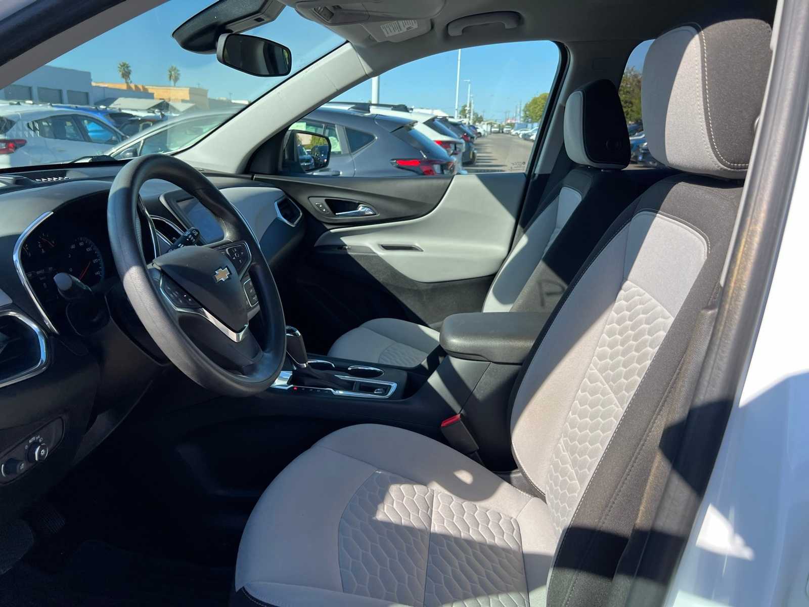 Thumbnail: 2020 Chevrolet Equinox - 15