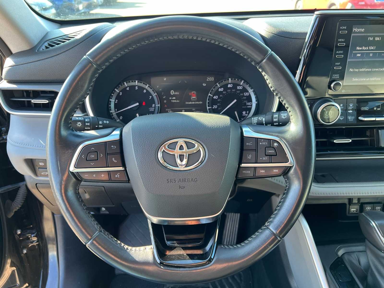 Thumbnail: 2021 Toyota Highlander - 30