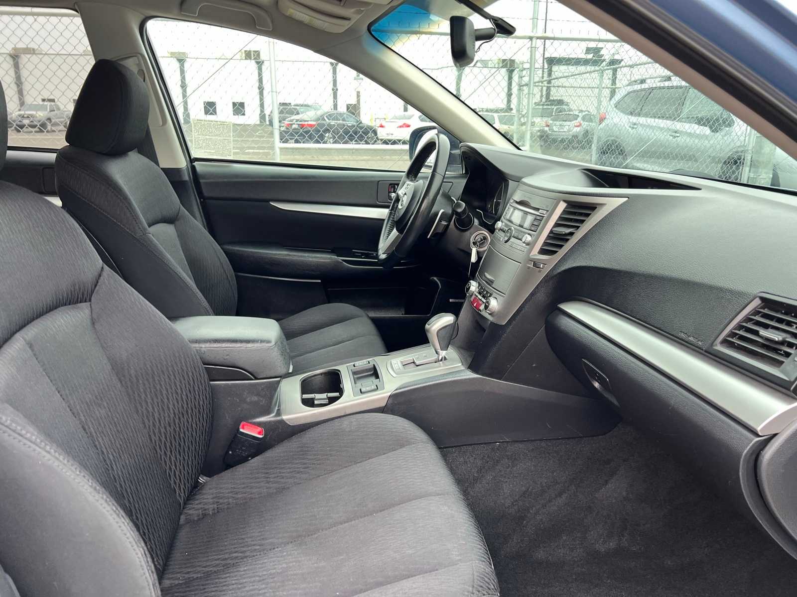 Thumbnail: 2011 Subaru Outback - 27