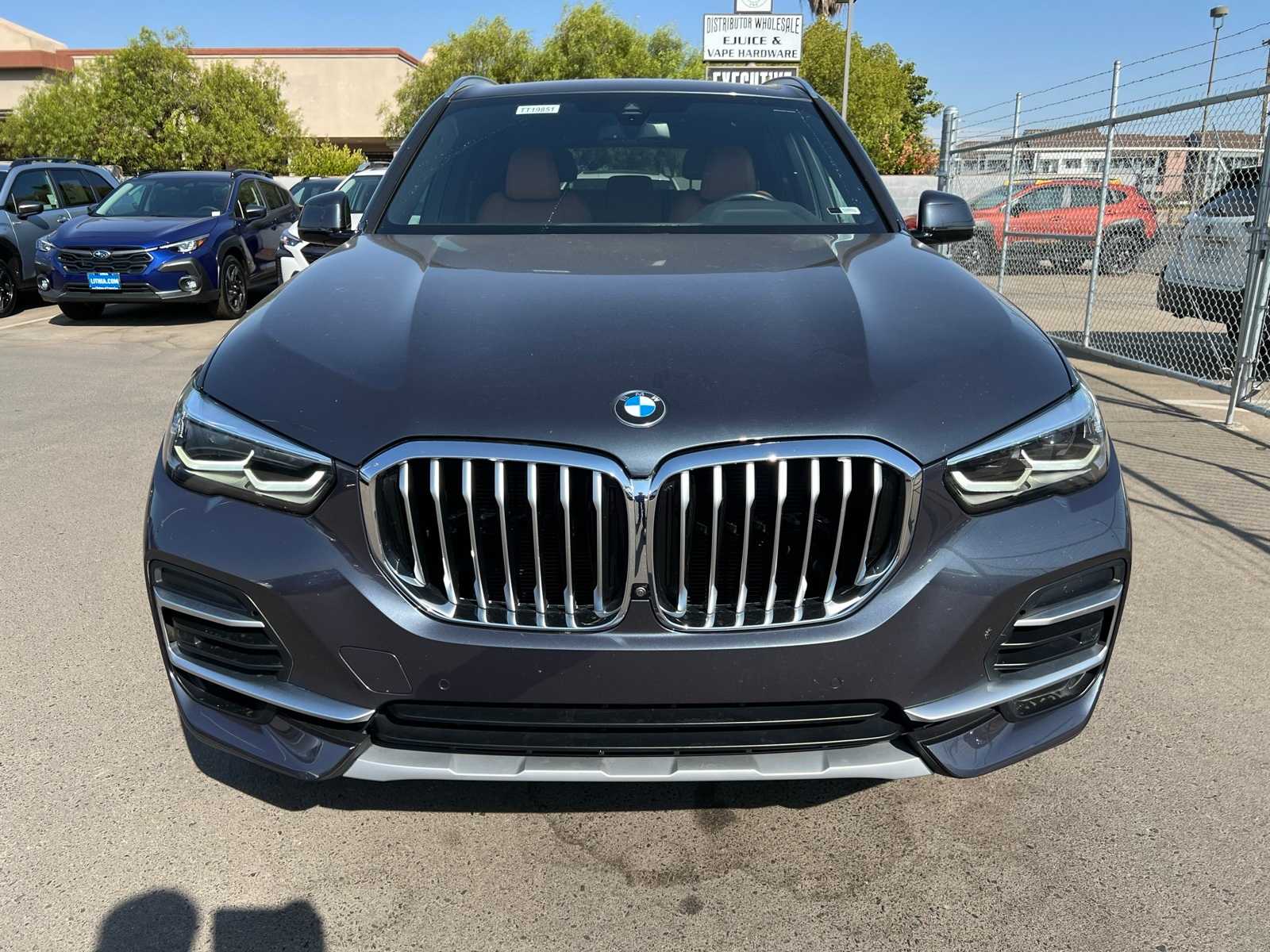 Thumbnail: 2022 BMW X5 - 12
