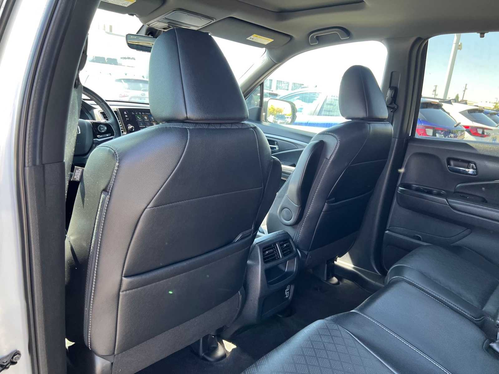 Thumbnail: 2021 Honda Passport - 17