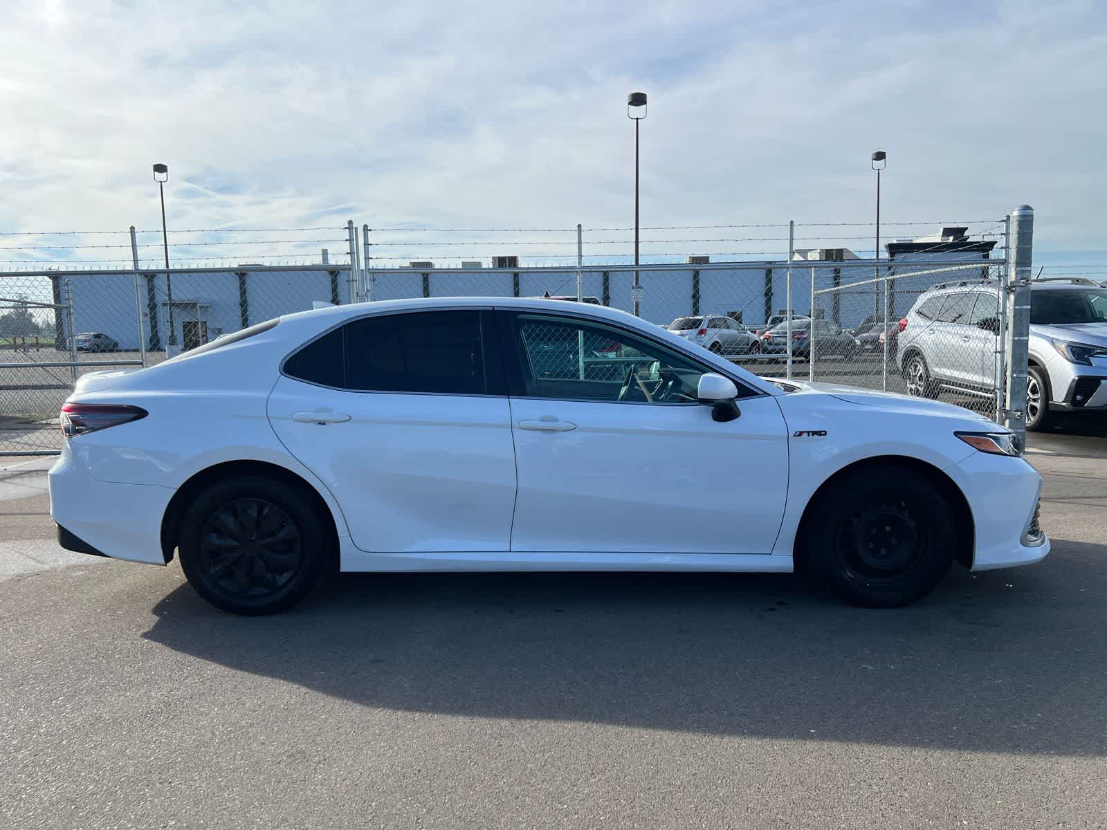 Thumbnail: 2022 Toyota Camry - 9