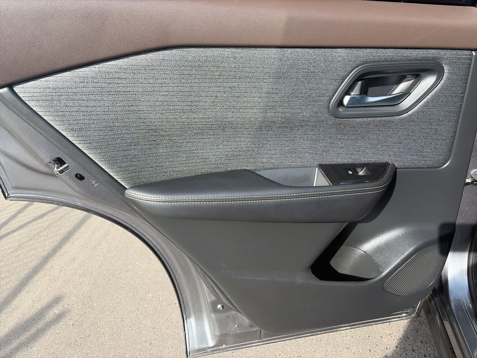 Thumbnail: 2023 Nissan Rogue - 22