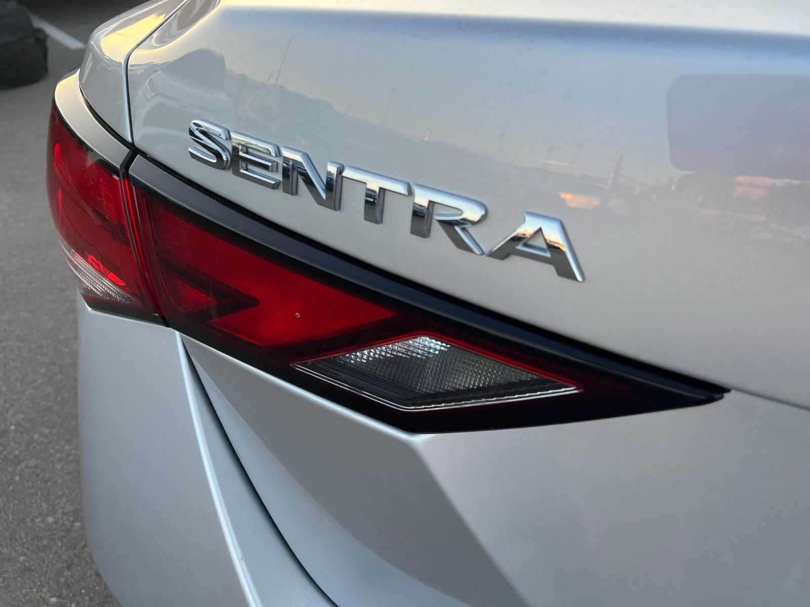 Thumbnail: 2022 Nissan Sentra - 5