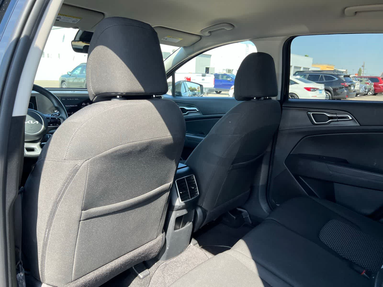 Thumbnail: 2025 Kia Sportage - 18