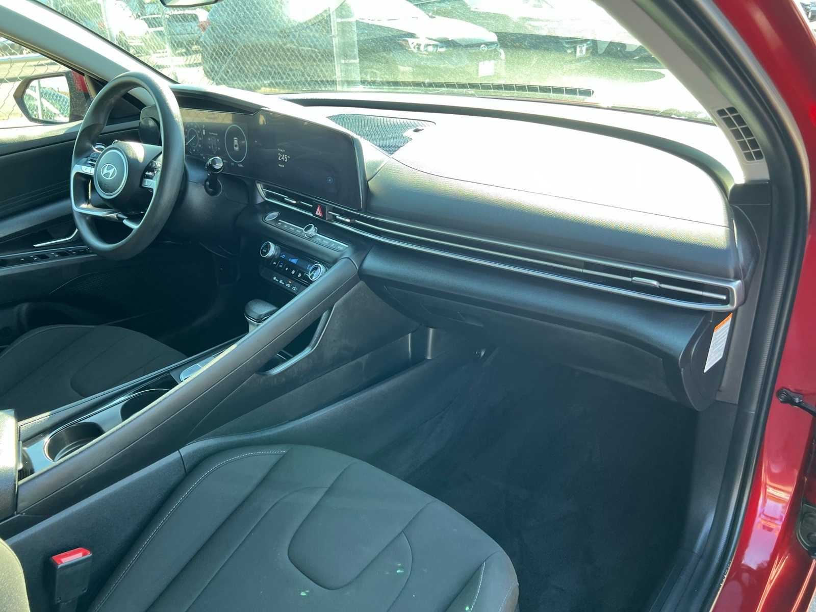 Thumbnail: 2024 Hyundai Elantra - 26