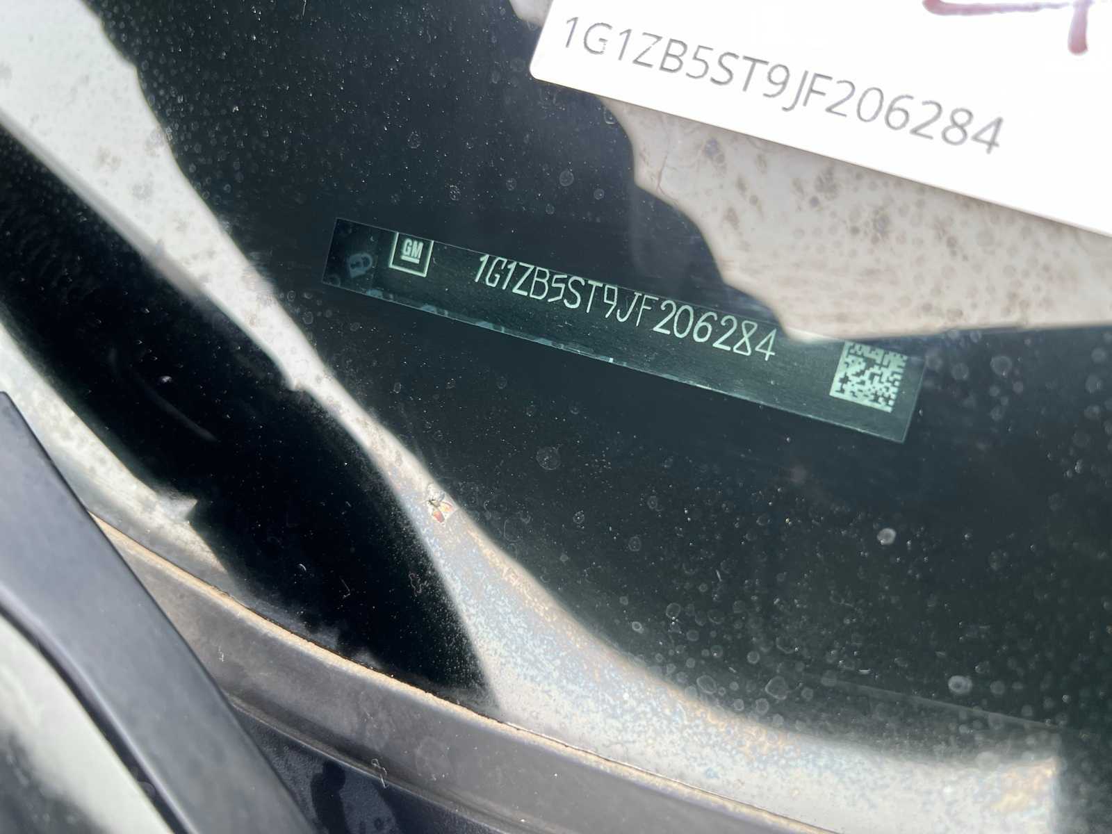 Thumbnail: 2018 Chevrolet Malibu - 46