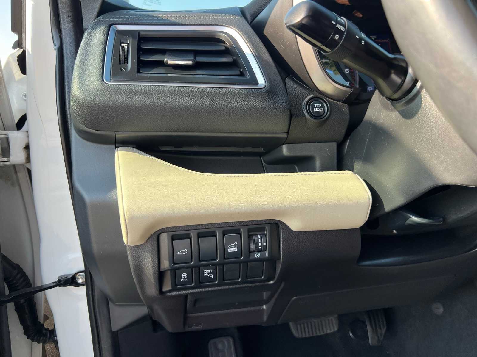 Thumbnail: 2019 Subaru Ascent - 33