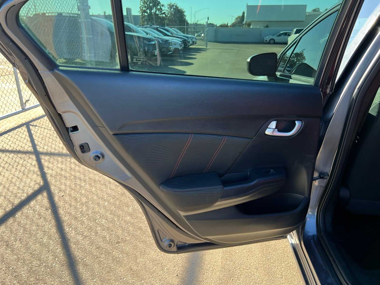 Thumbnail: 2015 Honda Civic - 20