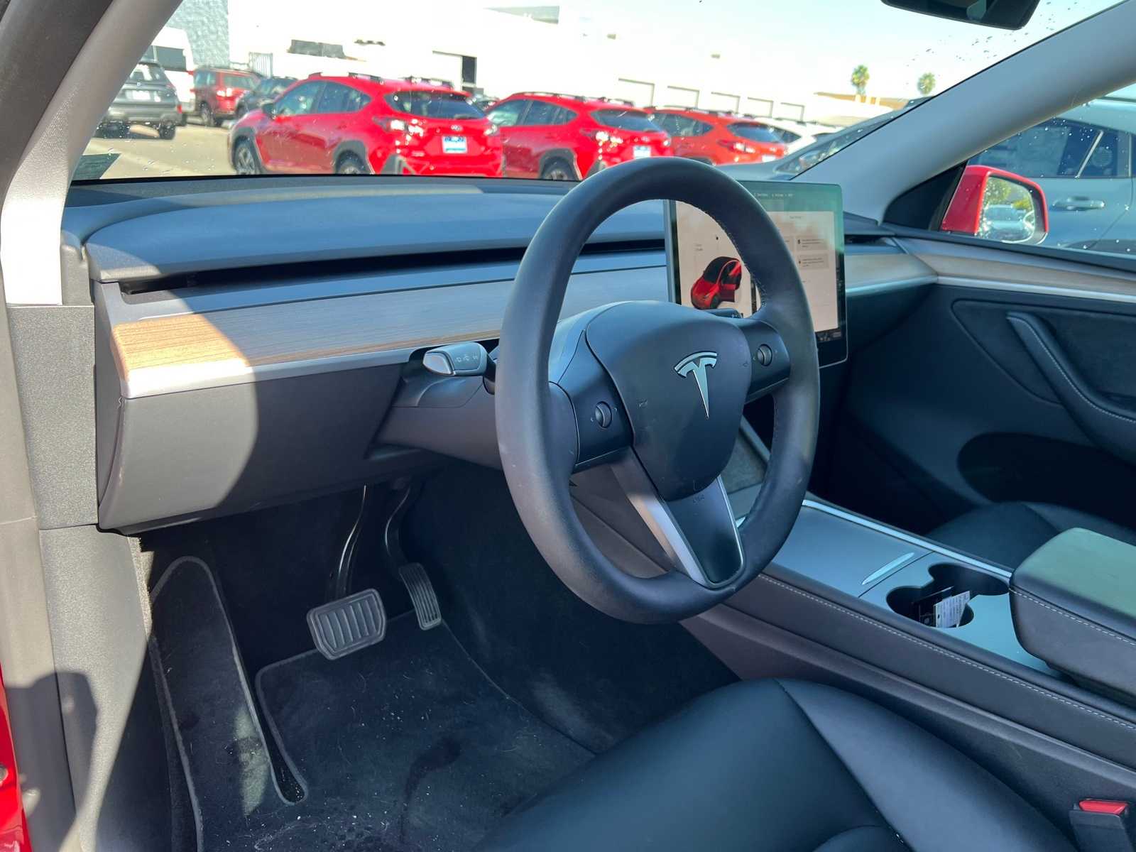 Thumbnail: 2023 Tesla Model Y - 13