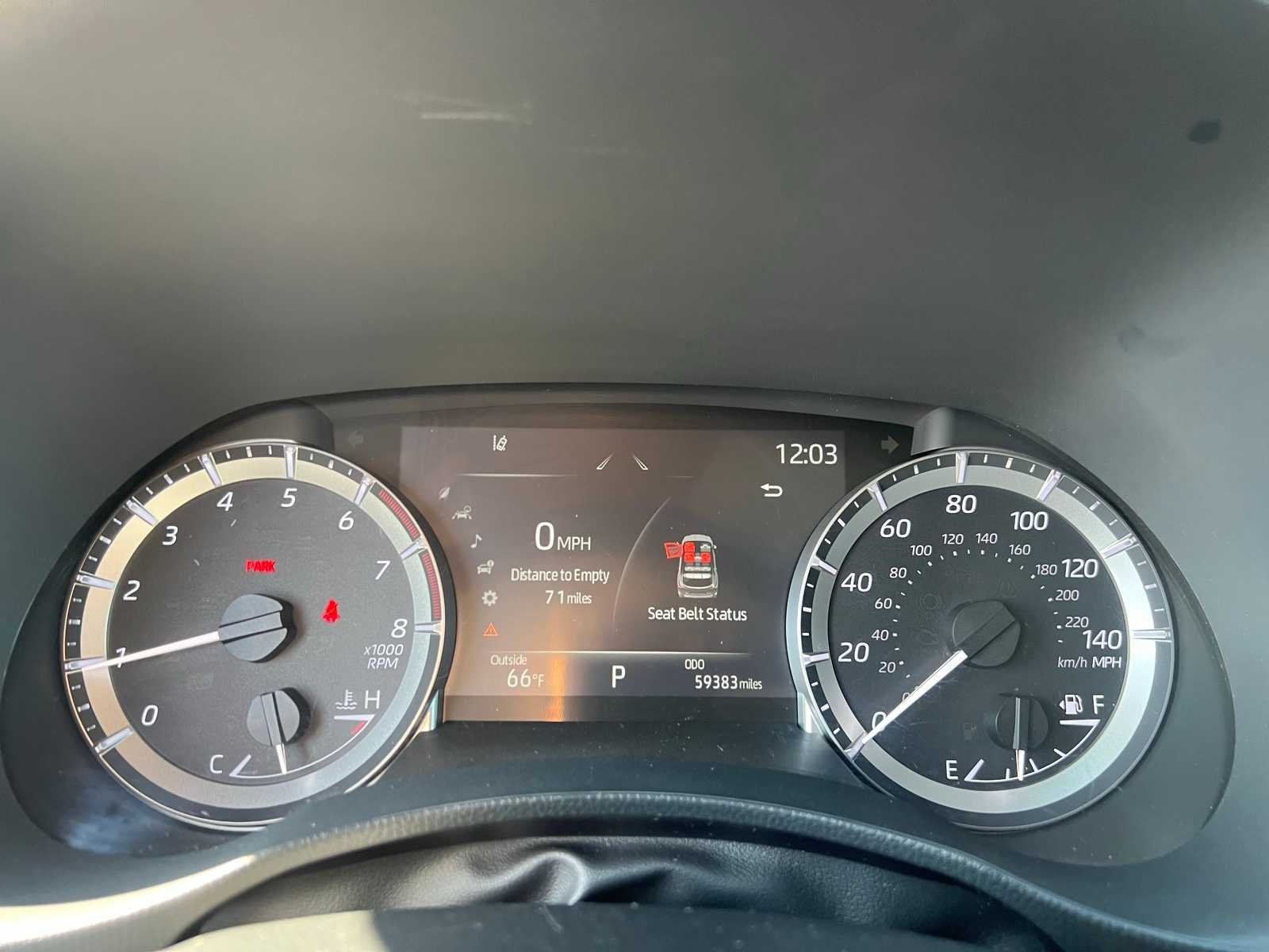 Thumbnail: 2023 Toyota Highlander - 43