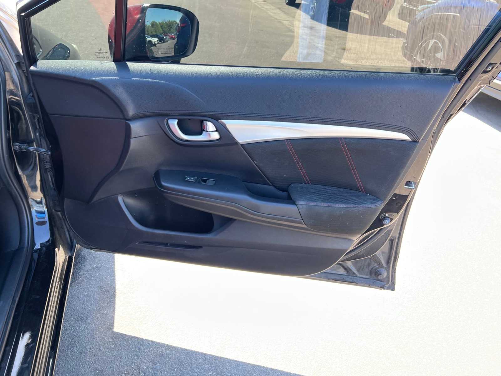 Thumbnail: 2015 Honda Civic - 28