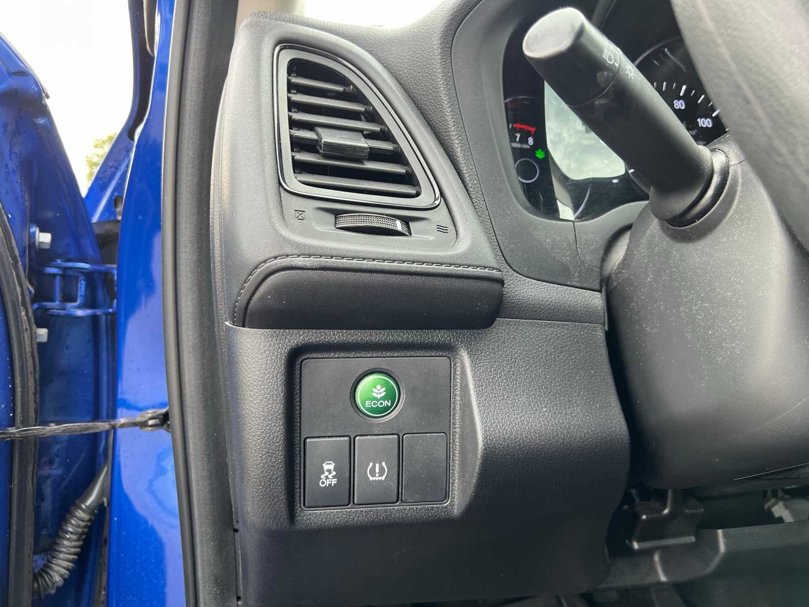 Thumbnail: 2018 Honda HR-V - 28