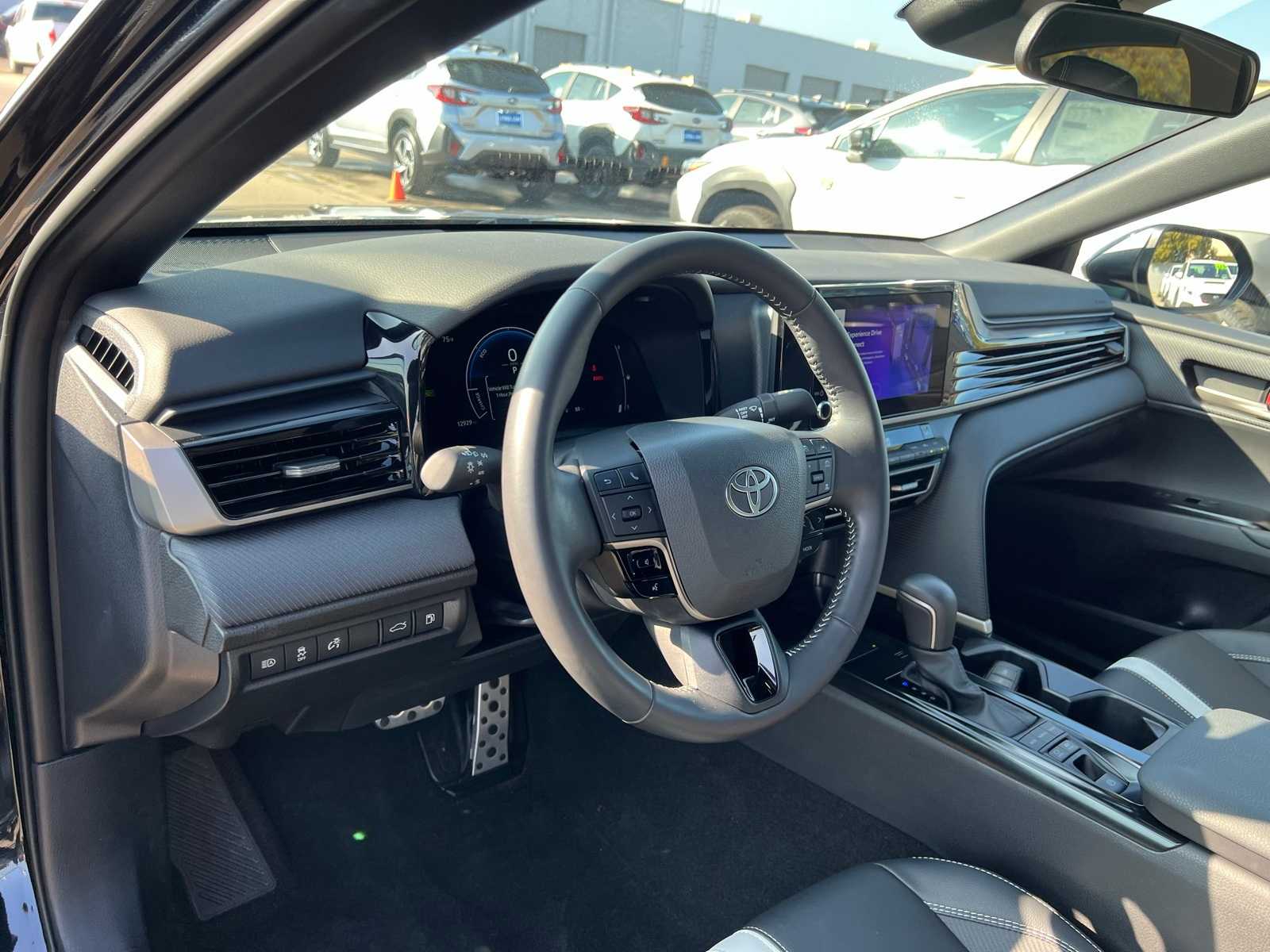 Thumbnail: 2025 Toyota Camry - 14