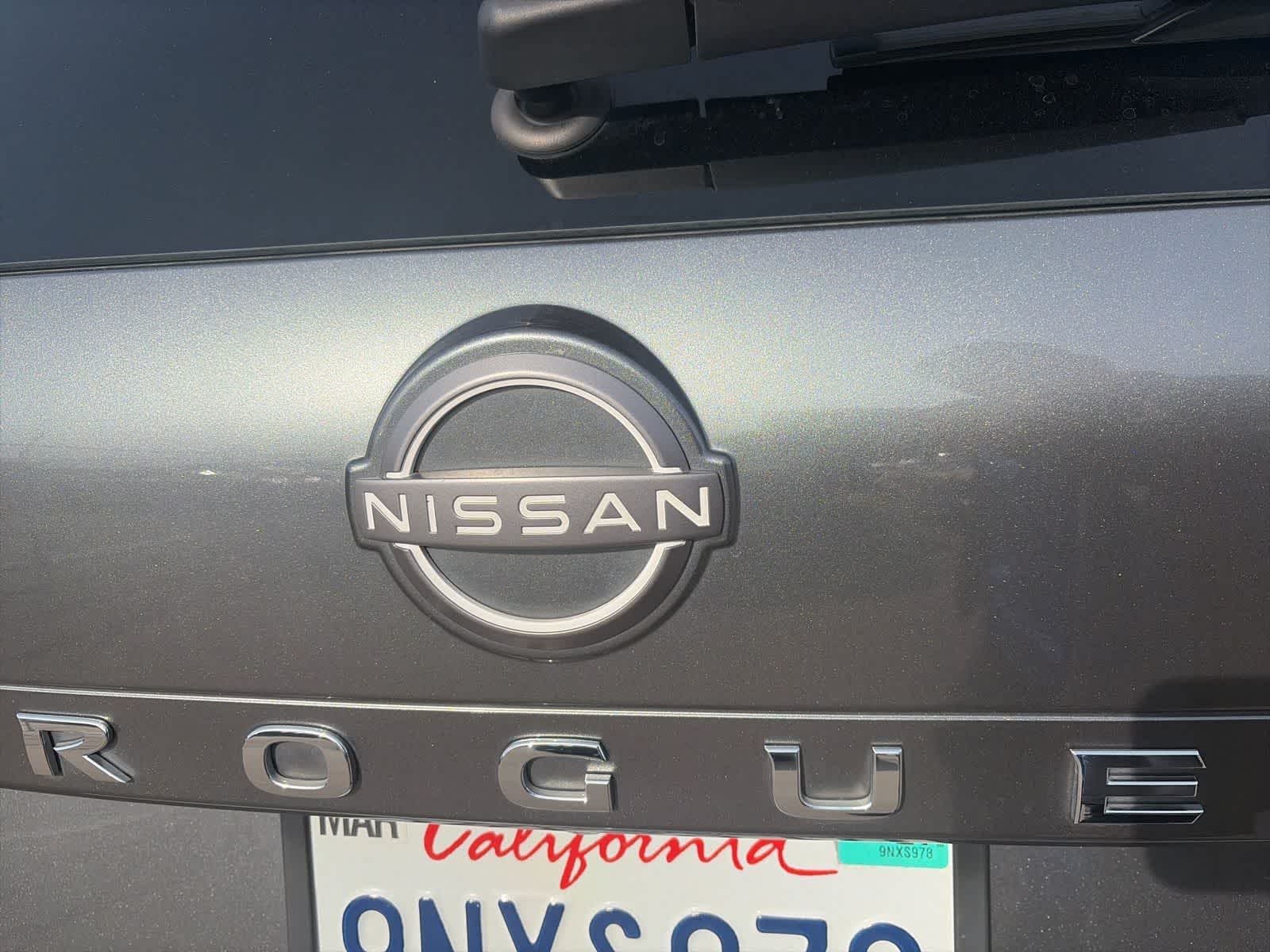 Thumbnail: 2023 Nissan Rogue - 16