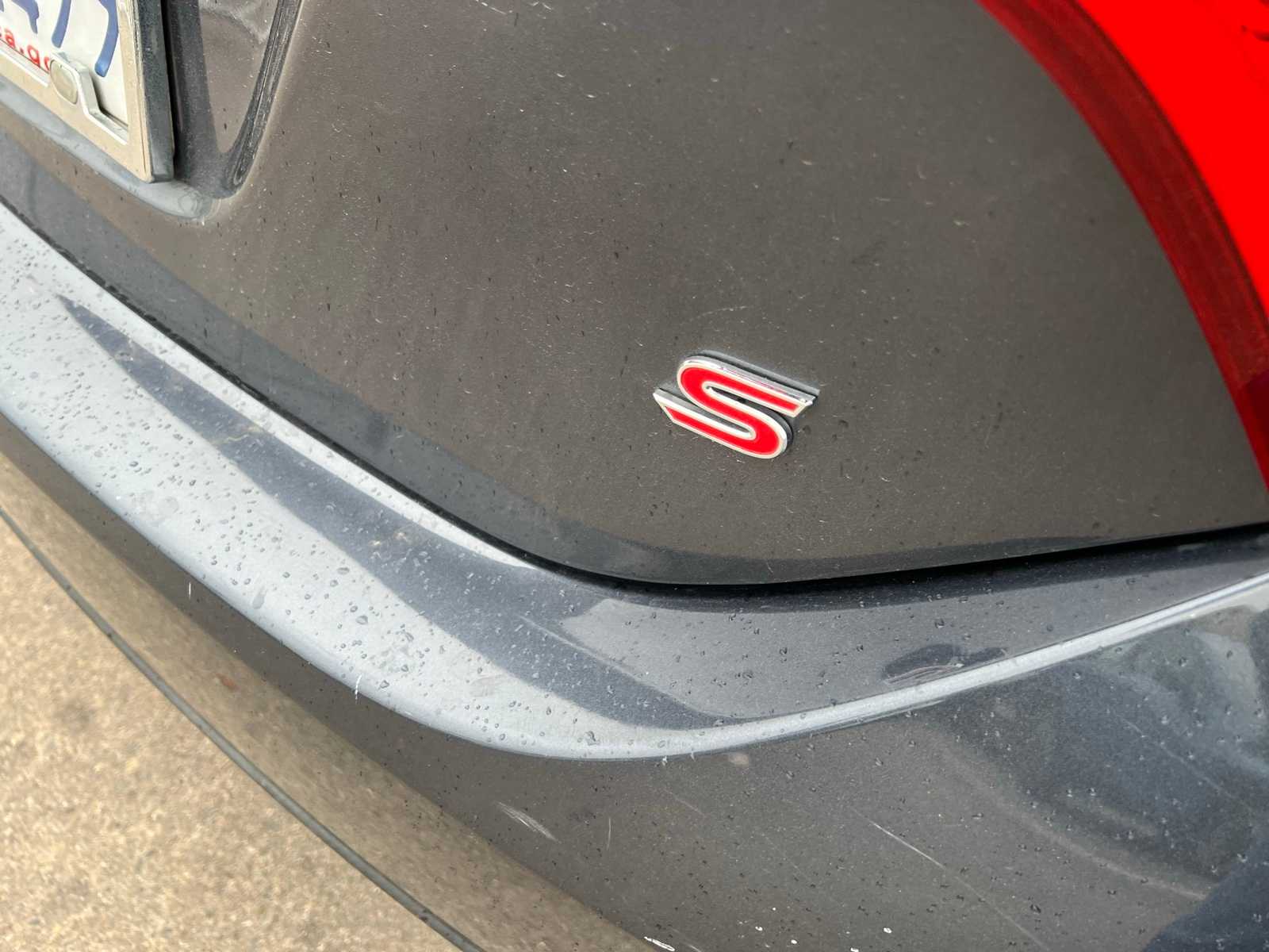 Thumbnail: 2015 Toyota Corolla - 7