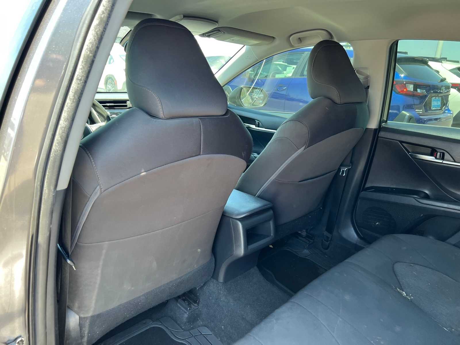 Thumbnail: 2019 Toyota Camry - 17