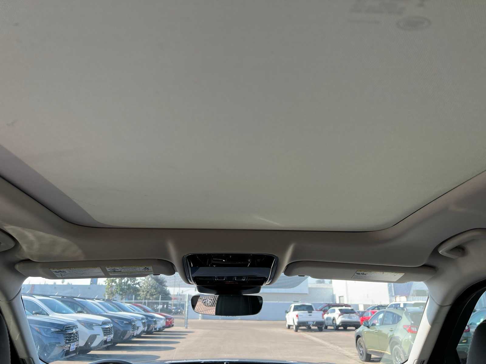 Thumbnail: 2020 Land Rover Range Rover Velar - 31