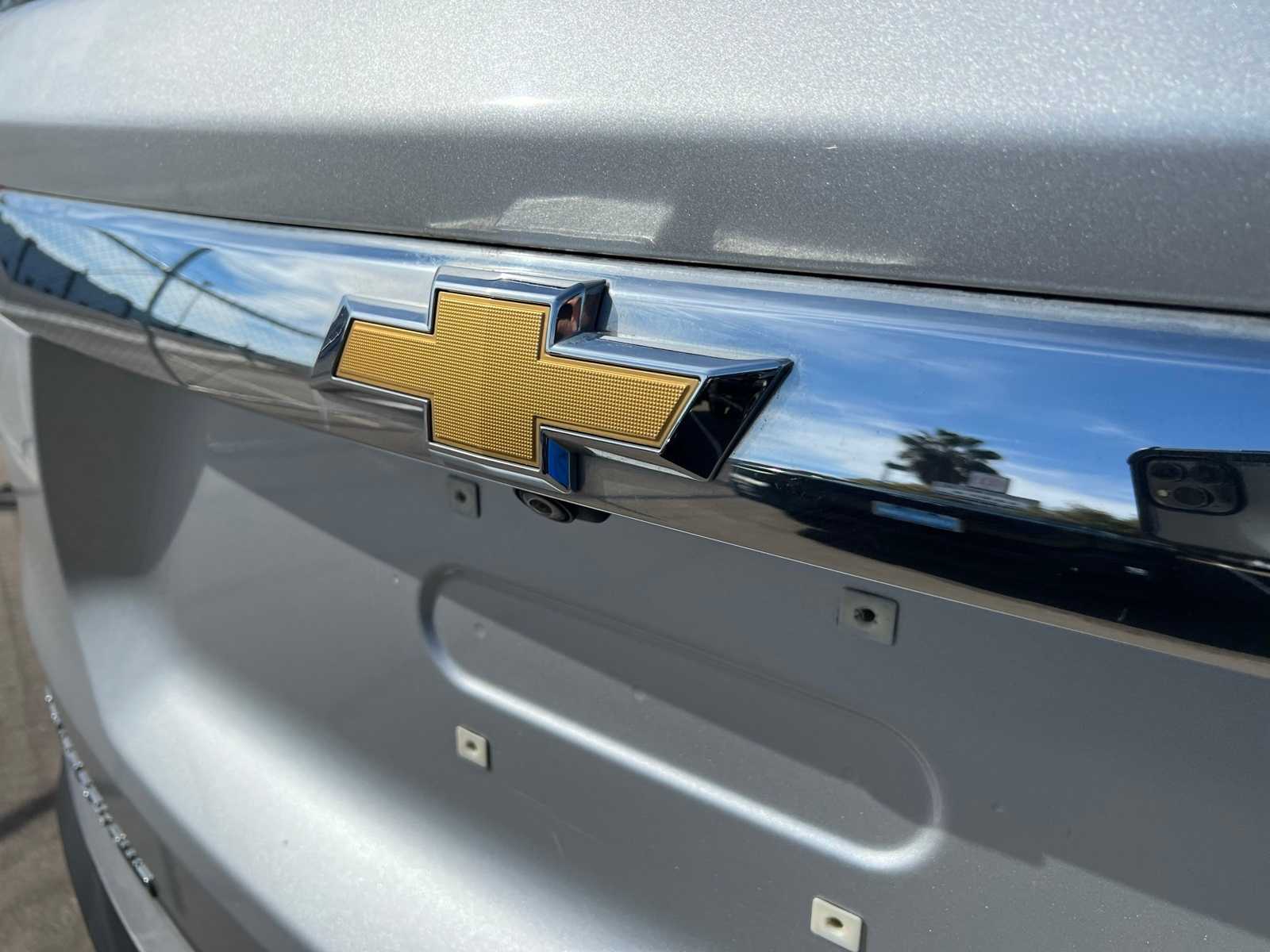 Thumbnail: 2021 Chevrolet Traverse - 7