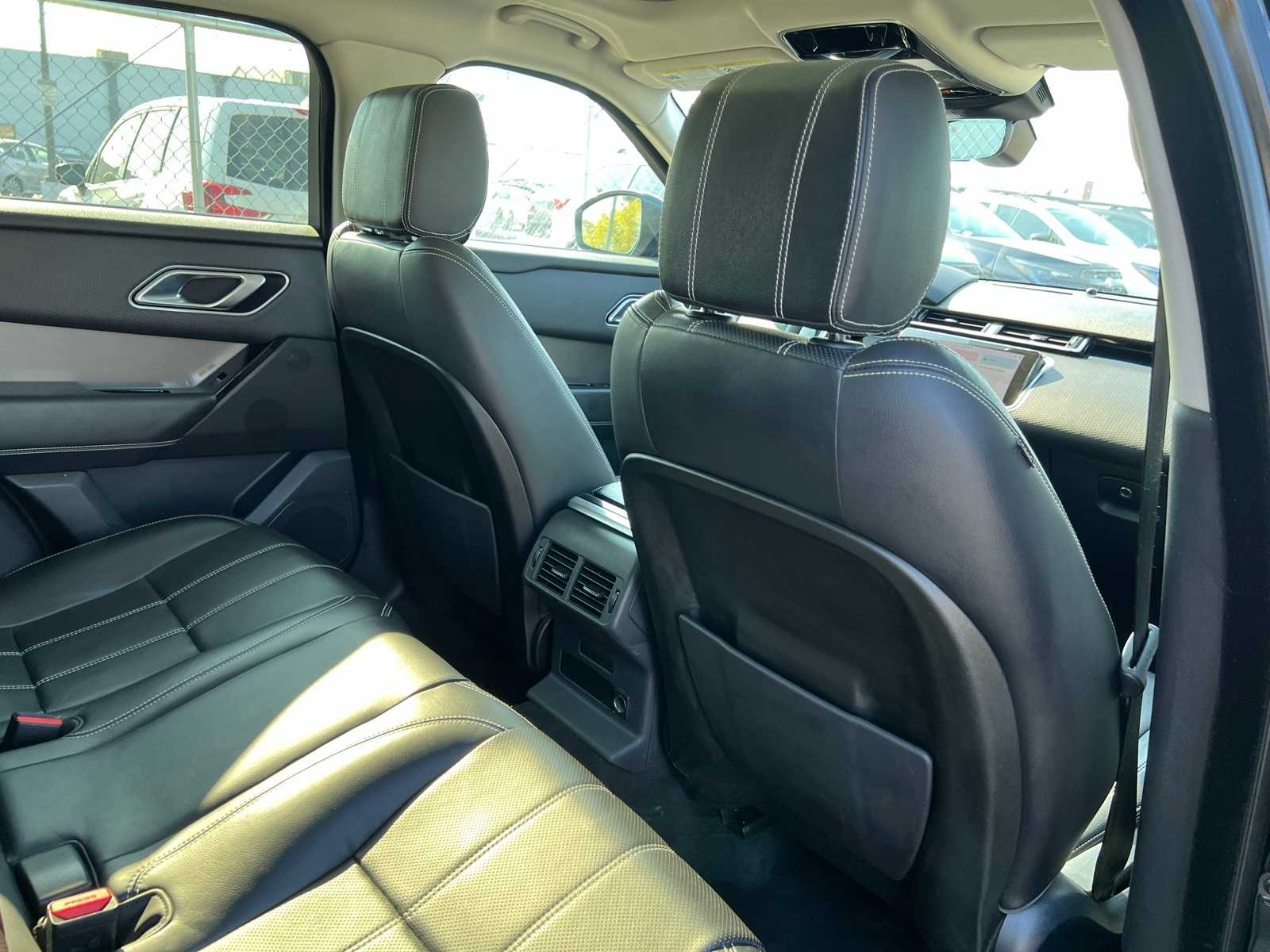 Thumbnail: 2020 Land Rover Range Rover Velar - 22