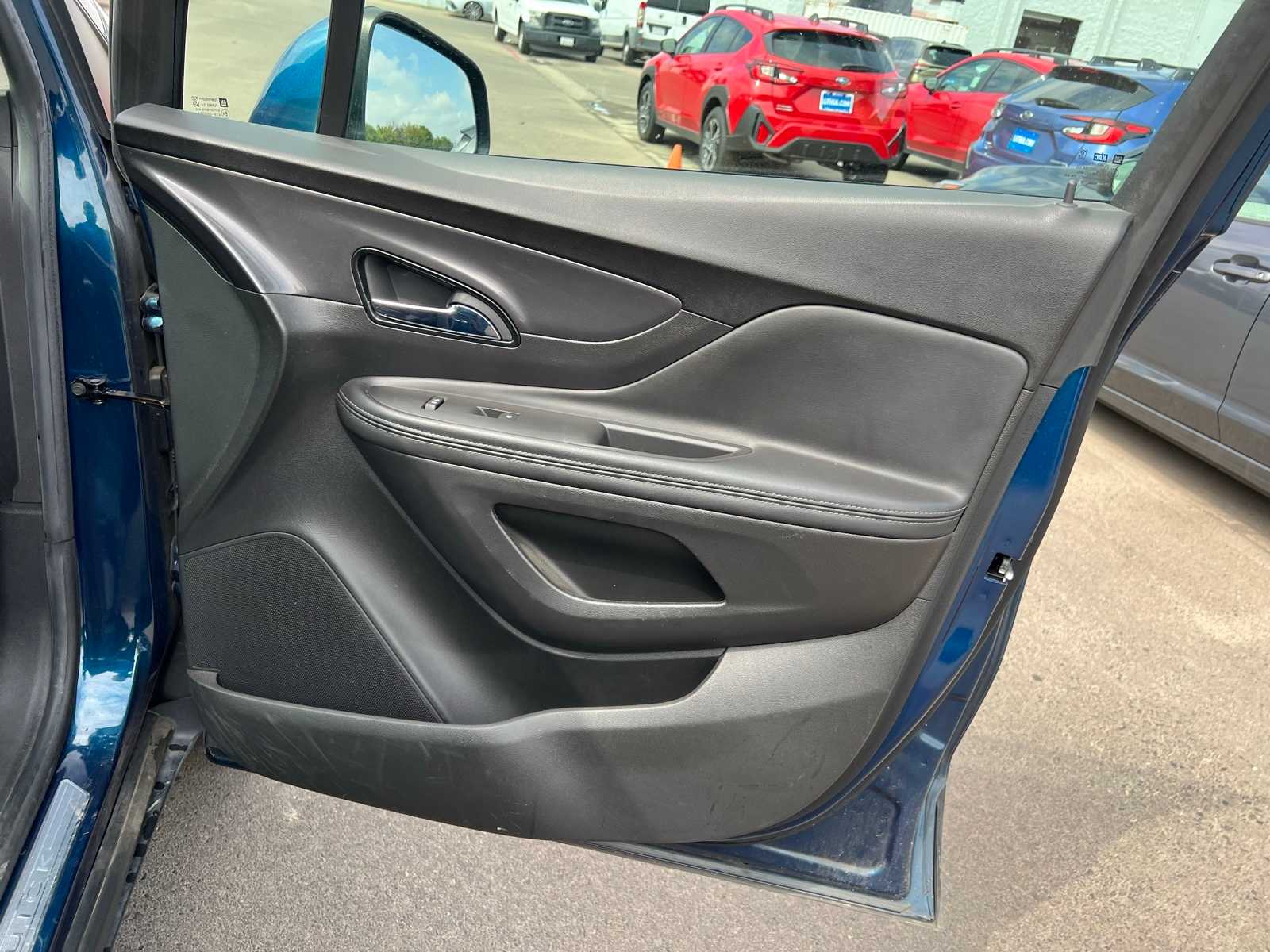 Thumbnail: 2019 Buick Encore - 27