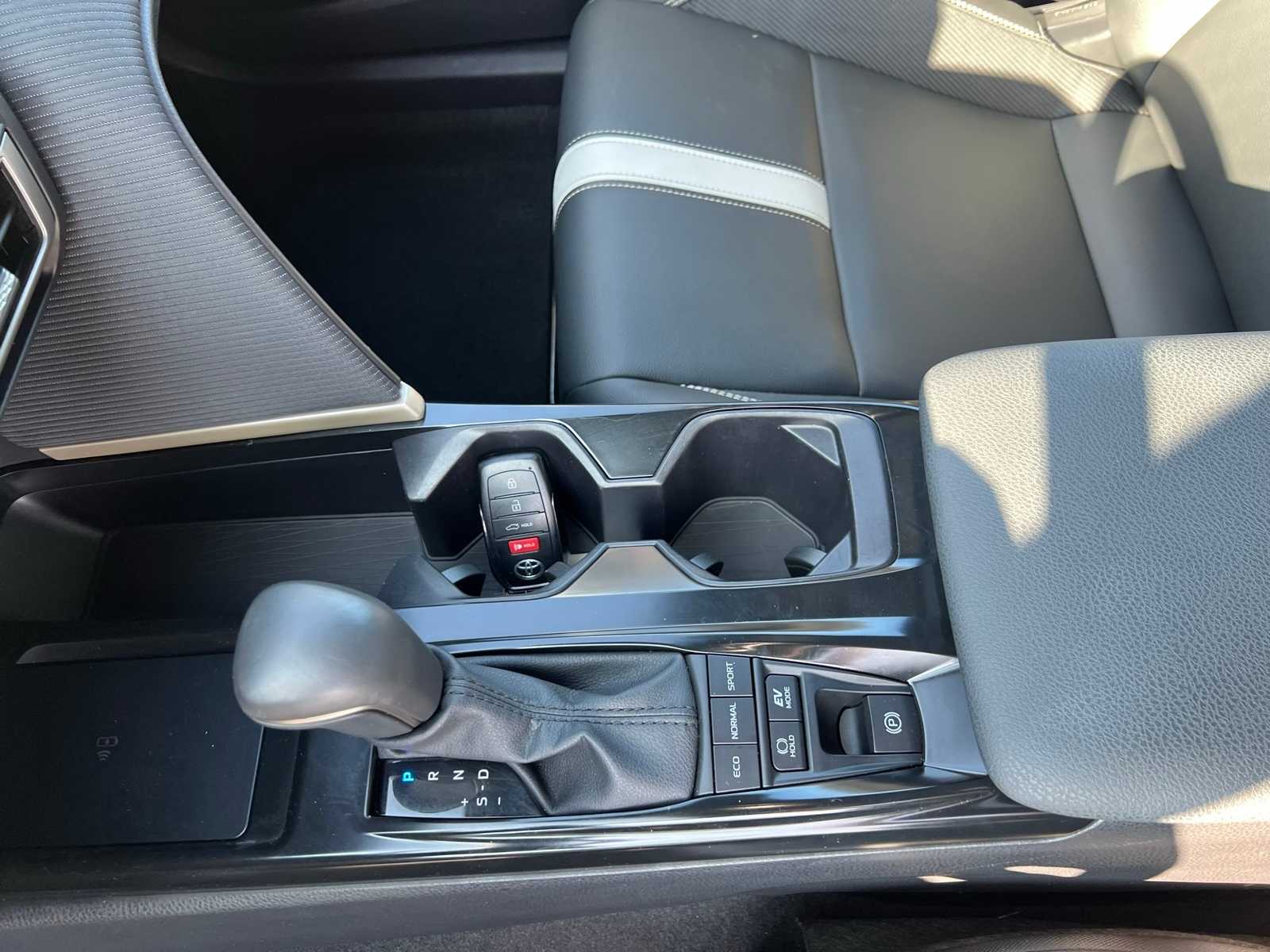 Thumbnail: 2025 Toyota Camry - 39