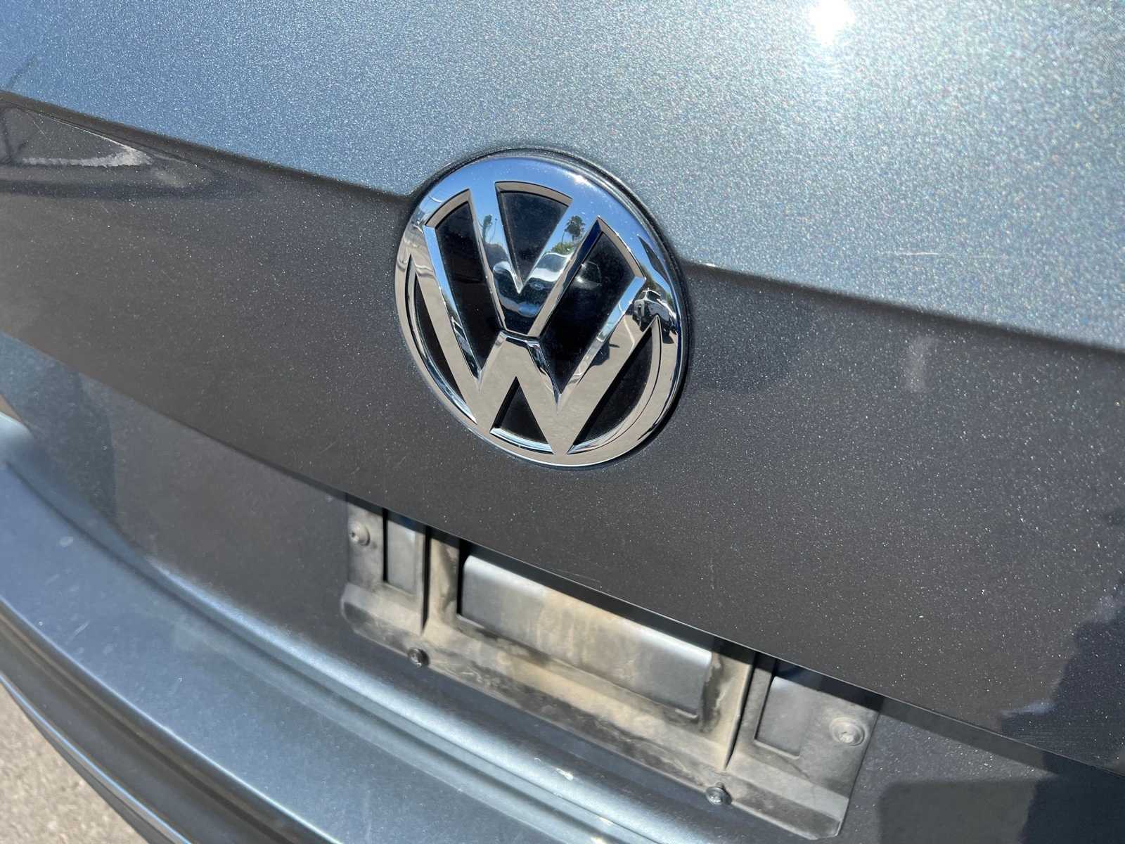 2018 Volkswagen Tiguan SE 6