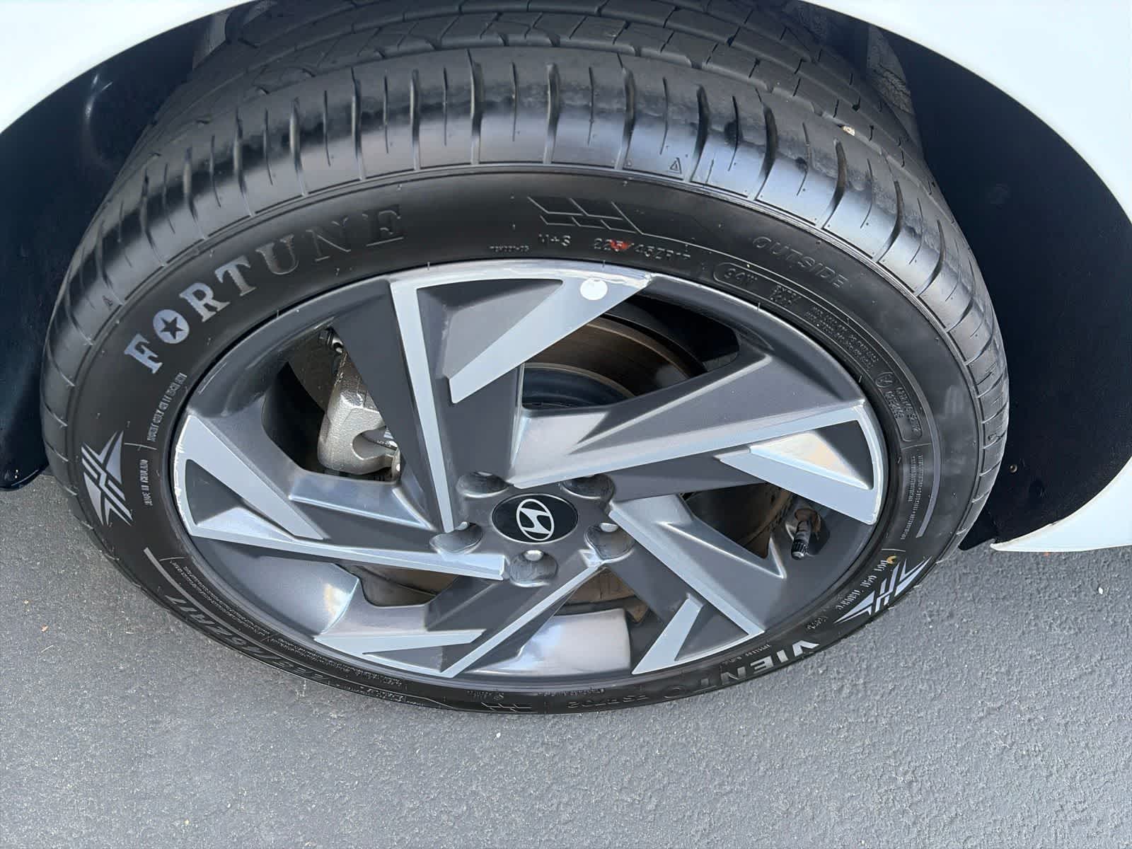 Thumbnail: 2025 Hyundai Elantra - 6