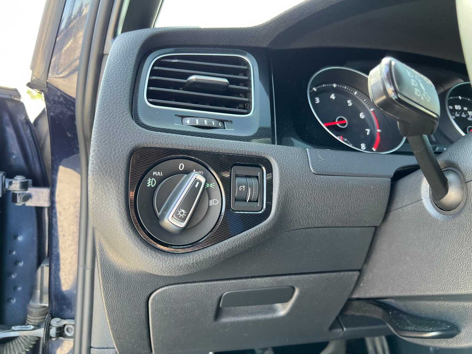 2017 Volkswagen Golf GTI Autobahn 27