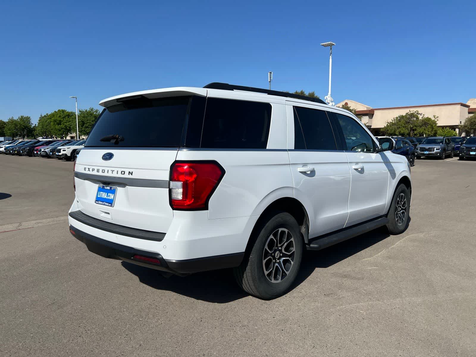 Thumbnail: 2024 Ford Expedition - 8