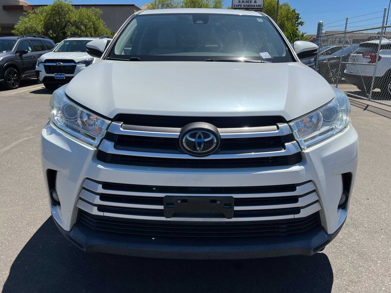 Thumbnail: 2019 Toyota Highlander - 11