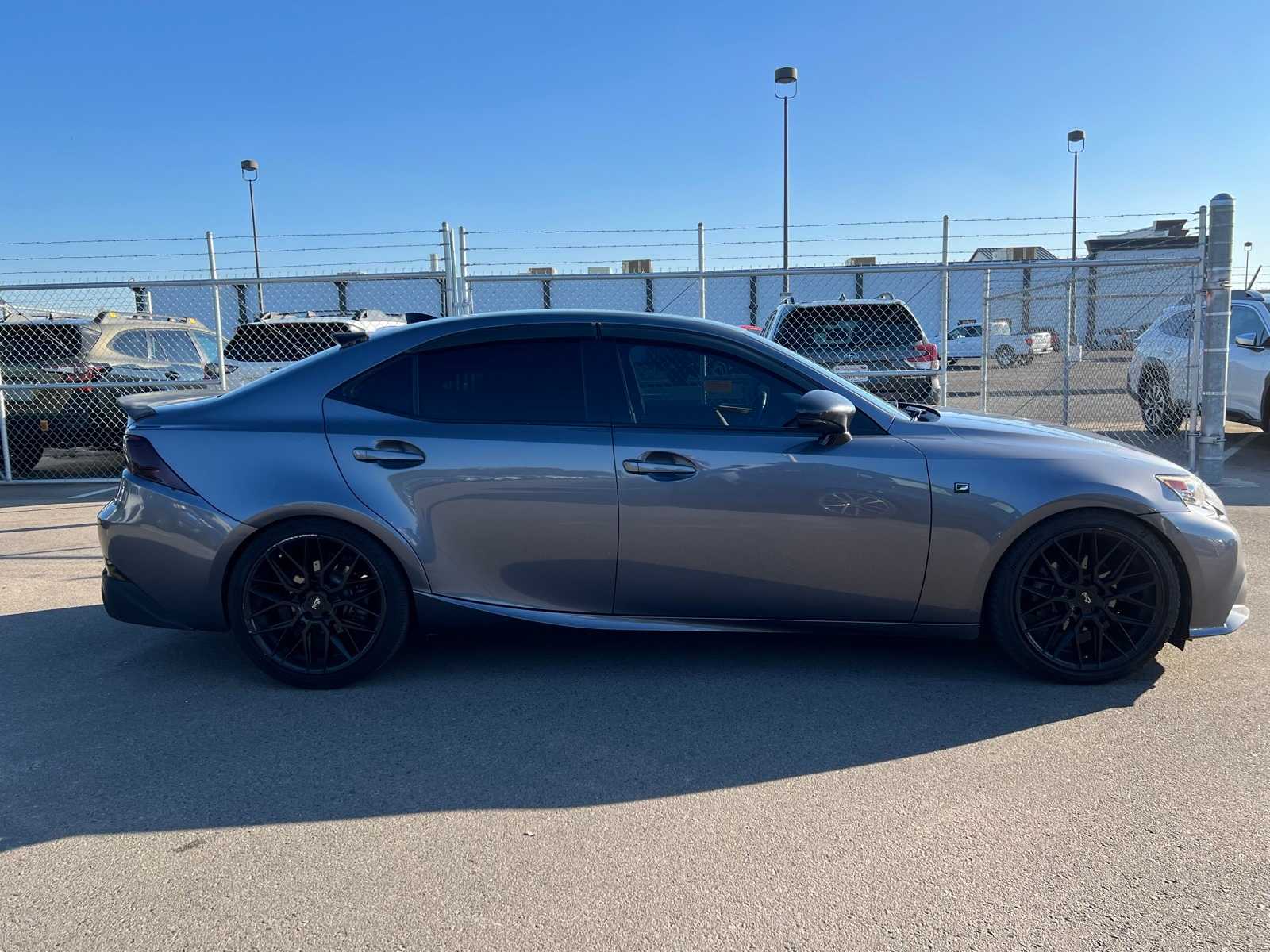 Thumbnail: 2015 Lexus IS - 8