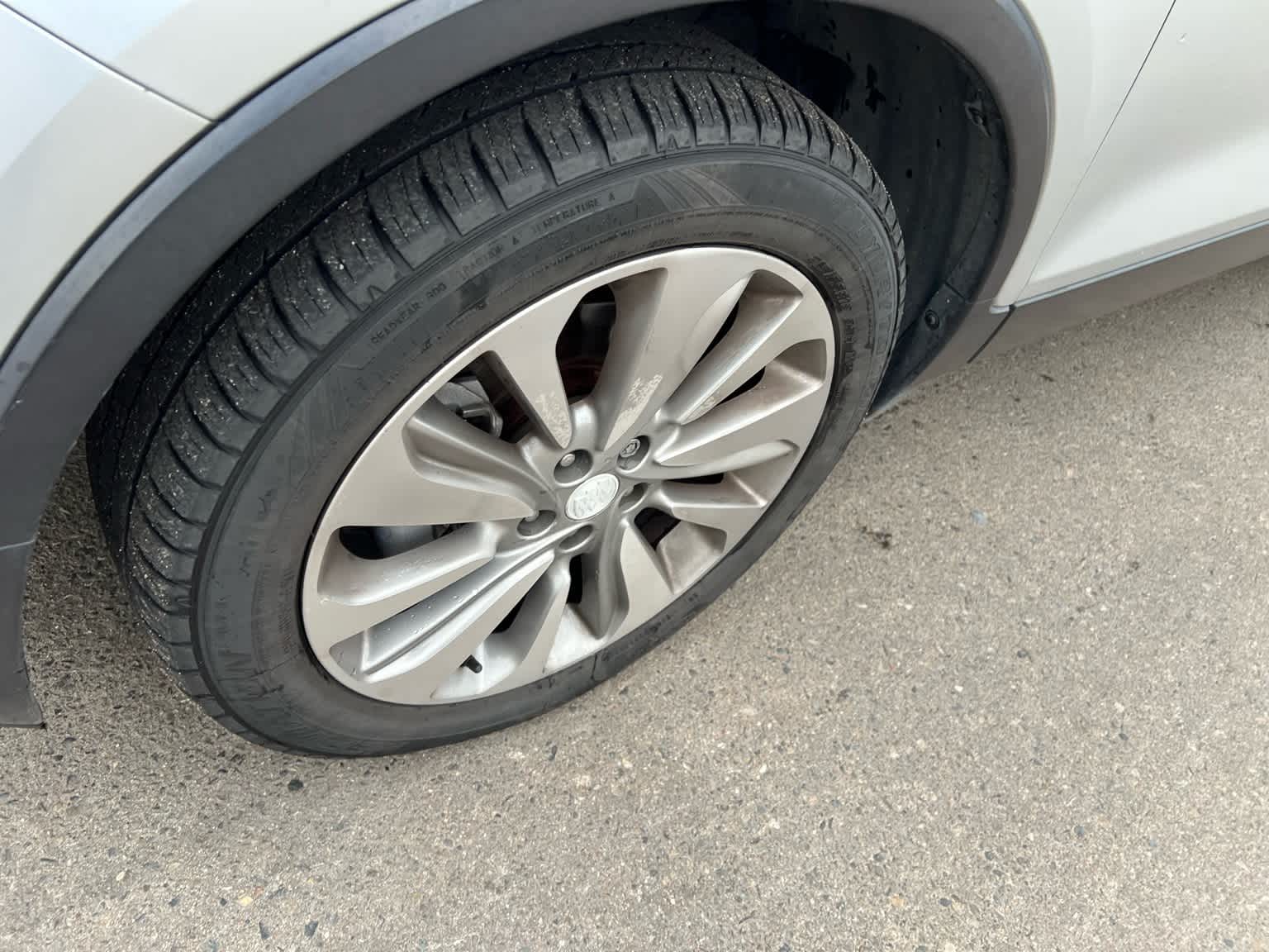 Thumbnail: 2019 Buick Encore - 11