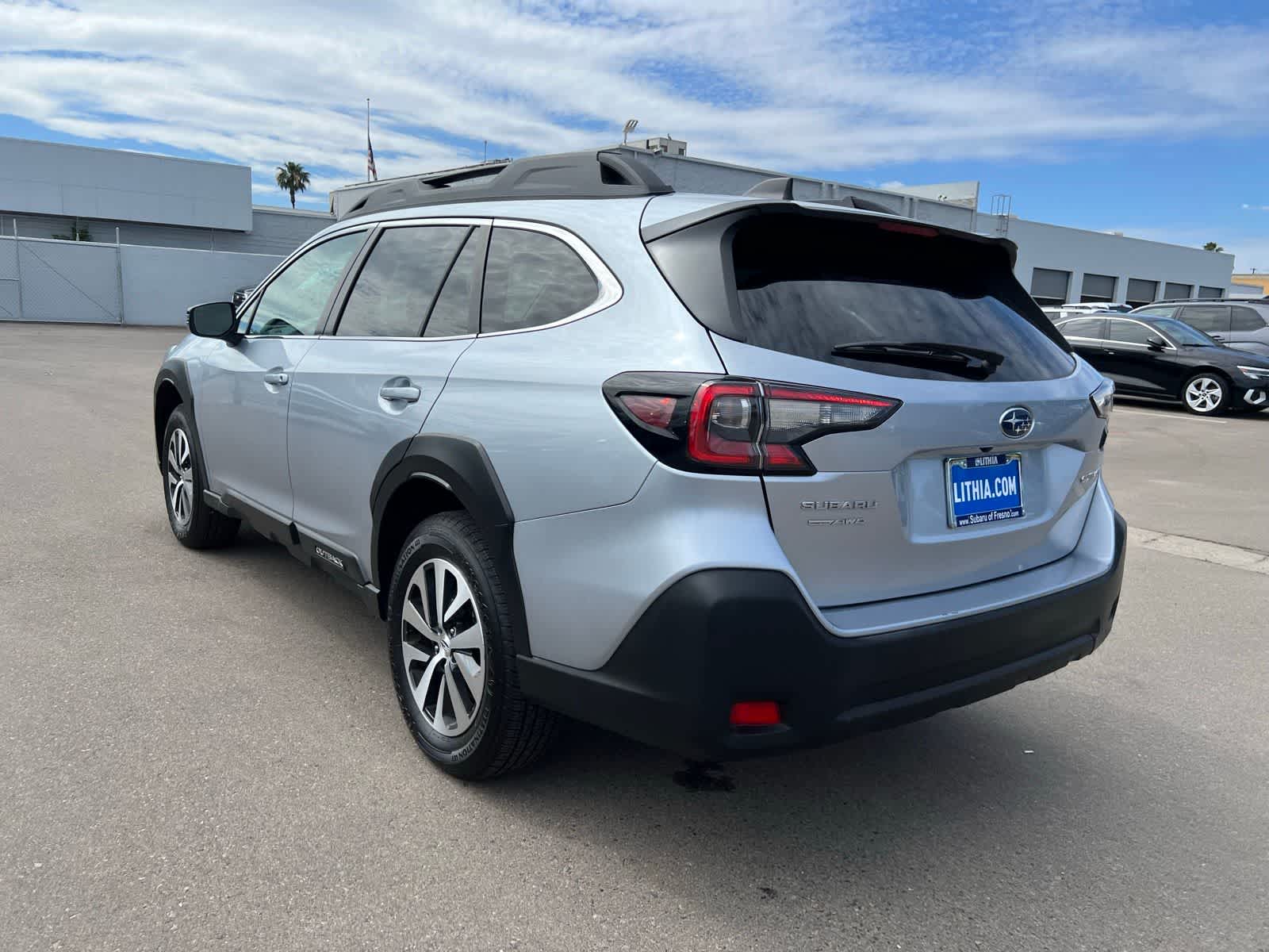 Thumbnail: 2023 Subaru Outback - 3