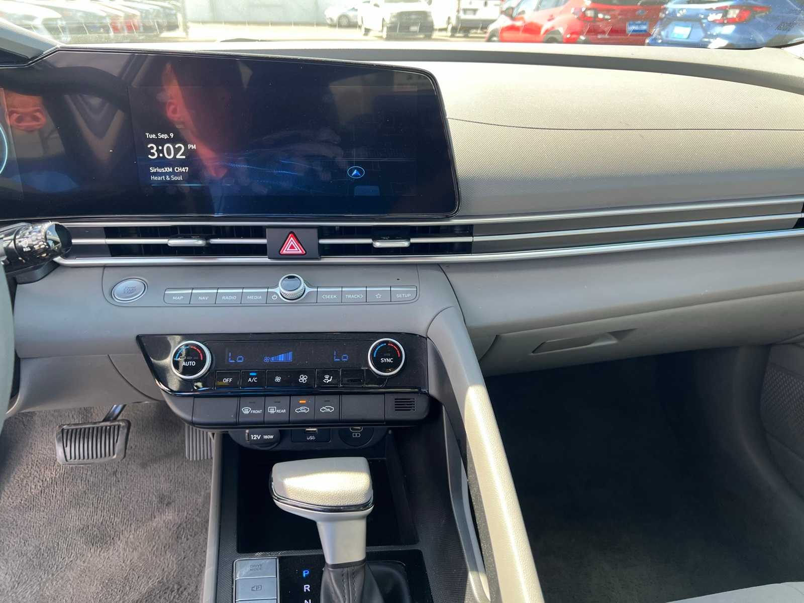 Thumbnail: 2024 Hyundai Elantra - 30
