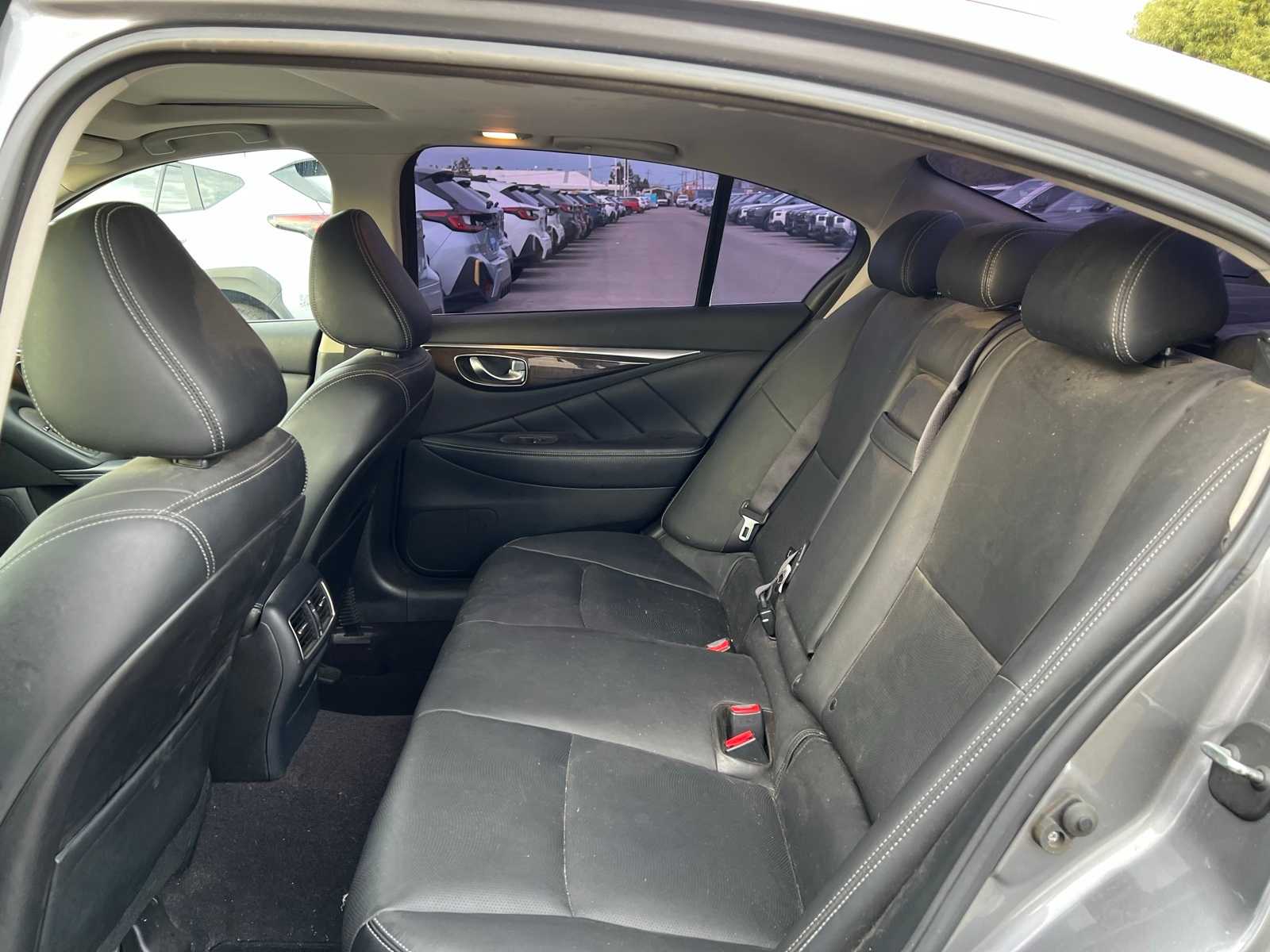 Thumbnail: 2016 INFINITI Q50 - 18